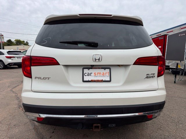 Used 2017 Honda Pilot Elite image 6