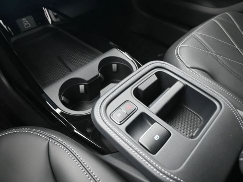 New 2025 Ford Mustang Mach-E Select image 28