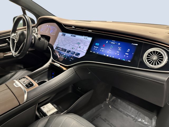 Certified 2023 Mercedes-Benz EQS 580 4MATIC SUV image 10