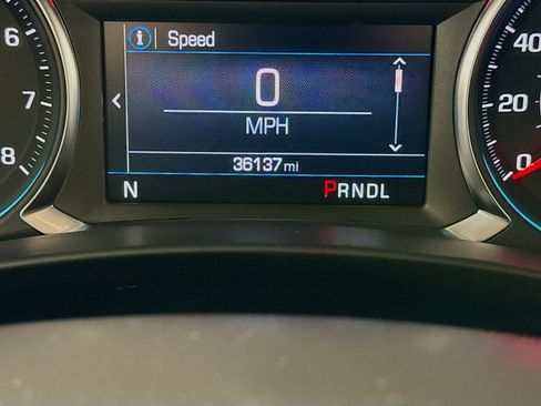 Used 2024 Chevrolet Equinox RS AWD/4WD image 14
