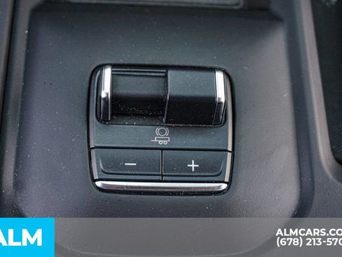 Used 2024 GMC Sierra 3500 Denali Ultimate AWD/4WD image 43