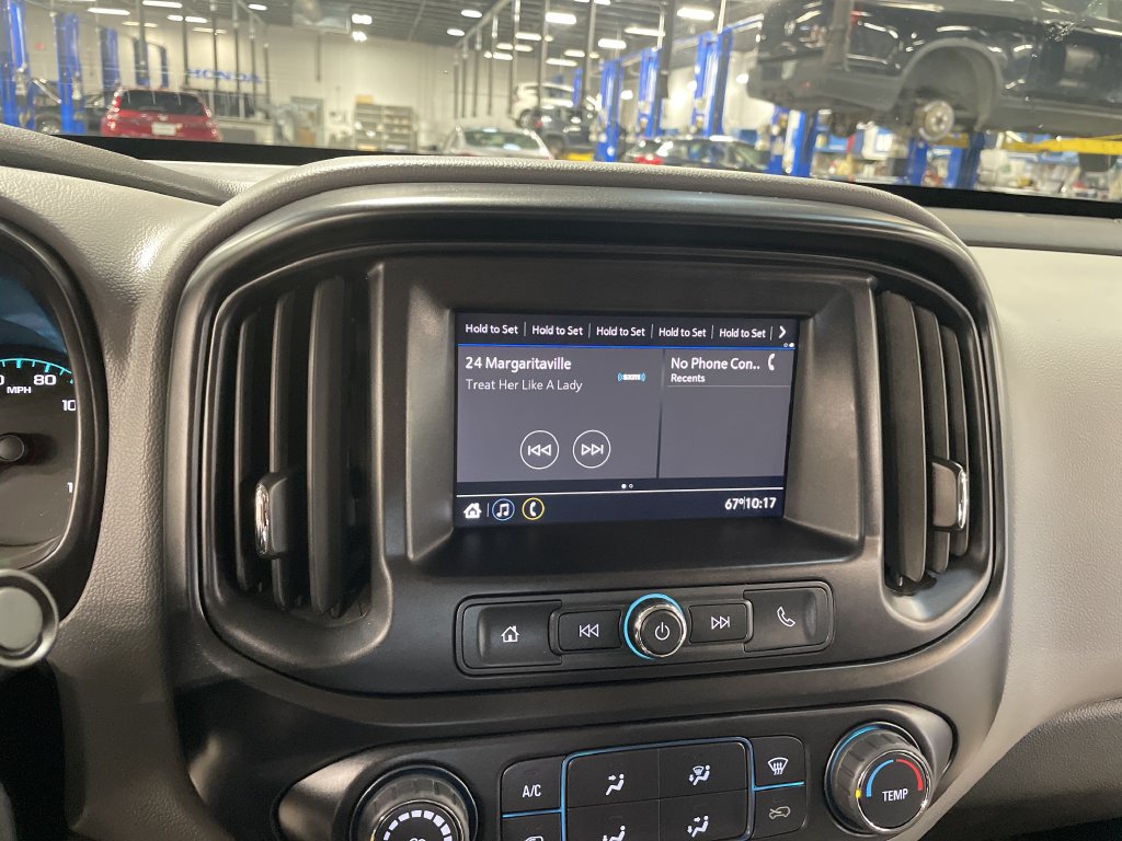 Used 2022 Chevrolet Colorado W/T w/ Custom Special Edition AWD/4WD image 36