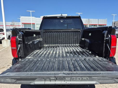Used 2025 Toyota Tacoma SR5 image 20