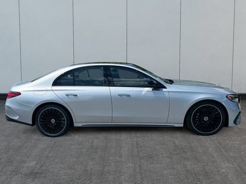 Used 2025 Mercedes-Benz E 450 4MATIC Sedan image 6