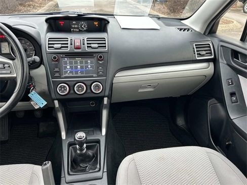 Used 2016 Subaru Forester 2.5i image 15