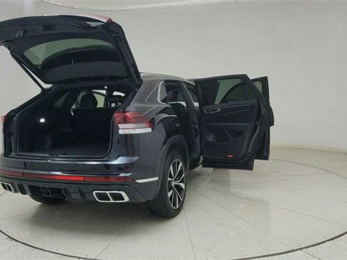 Used 2024 Volkswagen Atlas Cross Sport SEL Premium R-Line image 79