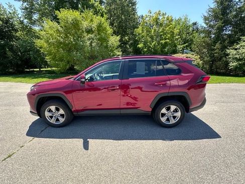 Used 2023 Toyota RAV4 XLE w/ Convenience Package AWD/4WD image 6