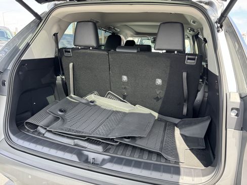 Used 2026 Toyota Grand Highlander Limited image 39