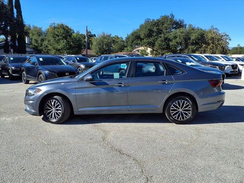 Used 2021 Volkswagen Jetta S image 3