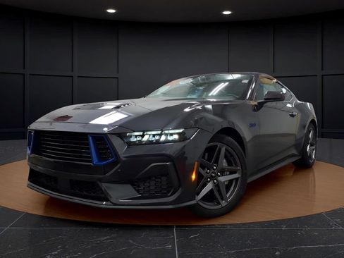 Certified 2024 Ford Mustang GT Premium RWD image 3