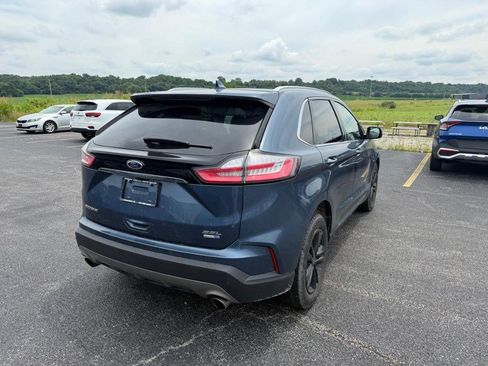 Used 2019 Ford Edge SEL w/ Cargo Accessory Package AWD/4WD image 8