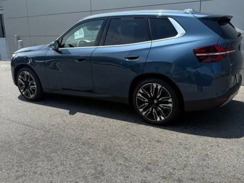 Used 2025 BMW X3 xDrive30i w/ Premium Package AWD/4WD image 3