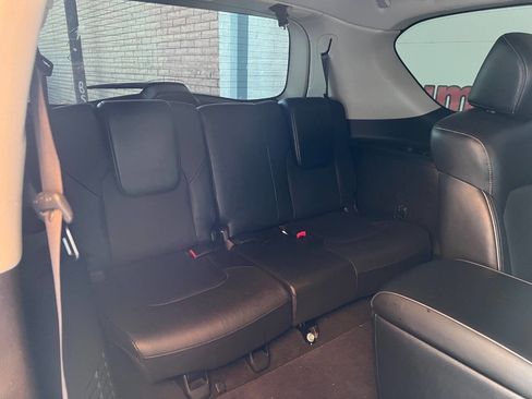 Used 2019 INFINITI QX80 Luxe image 10