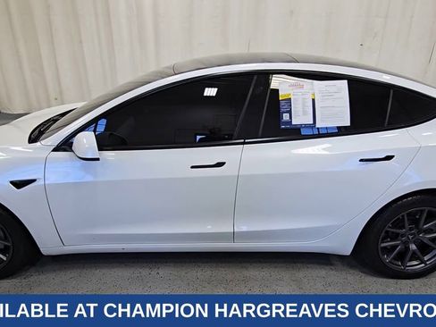 Used 2022 Tesla Model 3 Long Range image 6