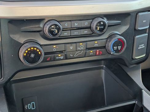 Used 2023 Ford F250 XLT w/ Black Appearance Package image 28