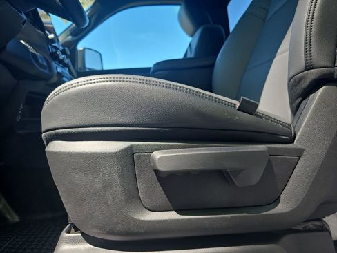 New 2026 RAM 3500 Tradesman AWD/4WD image 26