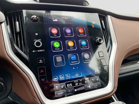 Used 2022 Subaru Outback Touring XT image 15