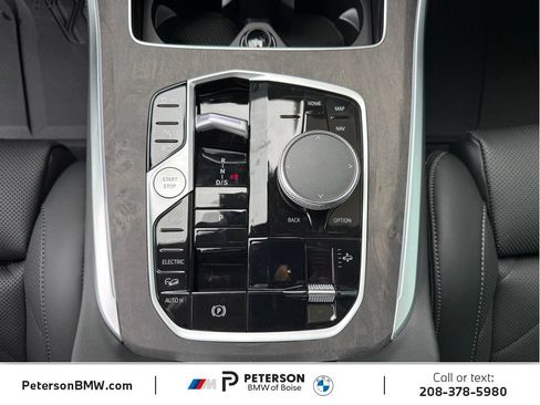 New 2026 BMW X5 xDrive50e w/ Premium Package AWD/4WD image 26