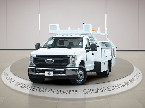 Used 2020 Ford F350 XL w/ Power Equipment Group RWD image 1