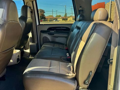 Used 2004 Ford Excursion Eddie Bauer image 19