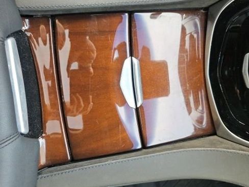 Used 2019 Cadillac Escalade ESV Luxury image 17