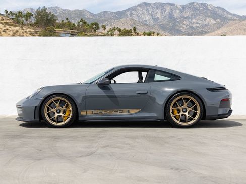 Used 2026 Porsche 911 GT3 RWD image 2
