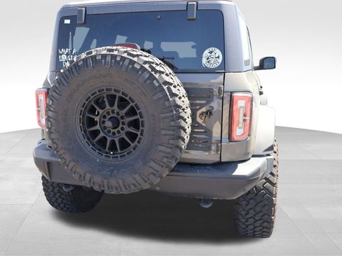 Used 2025 Ford Bronco Badlands AWD/4WD image 16