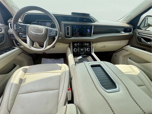Used 2021 GMC Yukon Denali w/ Denali Ultimate Package RWD image 7