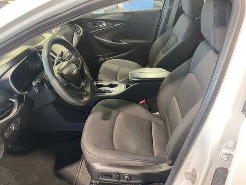 Used 2023 Chevrolet Malibu LT image 13