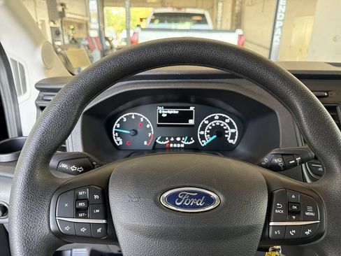 Used 2025 Ford Transit 350 XL AWD/4WD image 12