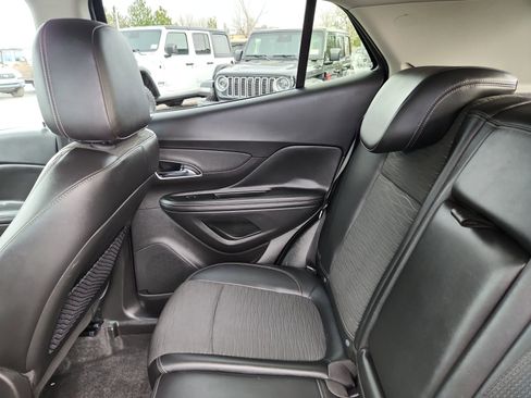 Used 2015 Buick Encore FWD image 17