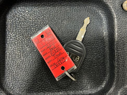 Used 2015 Ford F350 Lariat AWD/4WD image 36