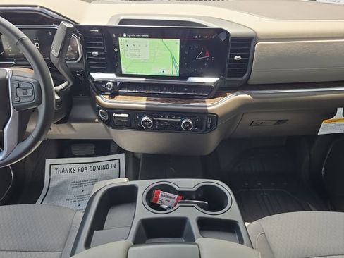 New 2026 GMC Sierra 1500 SLE w/ Preferred Package RWD image 13