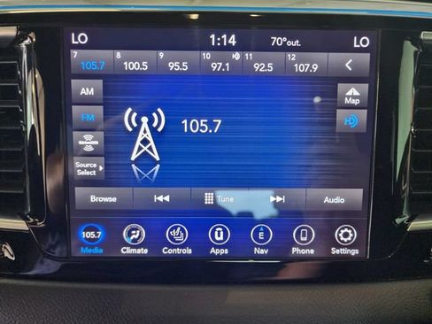 Used 2019 Chrysler Pacifica Touring-L w/ S Appearance Package FWD image 24