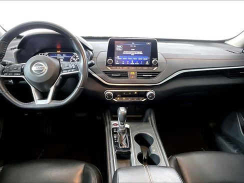 Used 2020 Nissan Altima 2.5 SR image 11