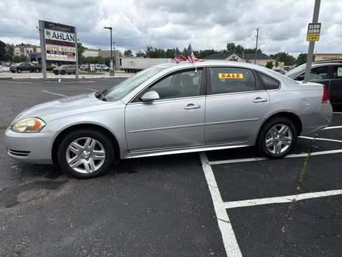 Used 2014 Chevrolet Impala LT w/ LT Sunroof Package FWD image 5