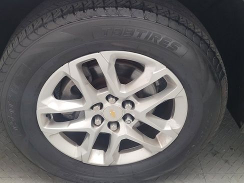 Used 2020 Chevrolet Traverse LT image 31