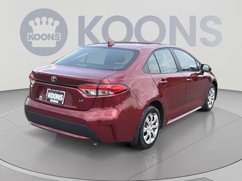 Used 2022 Toyota Corolla LE FWD image 7