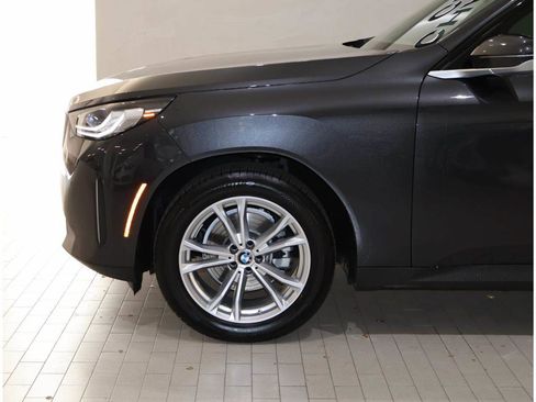 Certified 2025 BMW X3 xDrive30i w/ Convenience Package AWD/4WD image 4