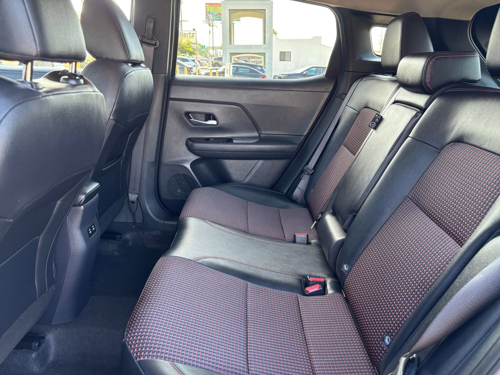 Used 2026 Nissan Kicks SR FWD image 24
