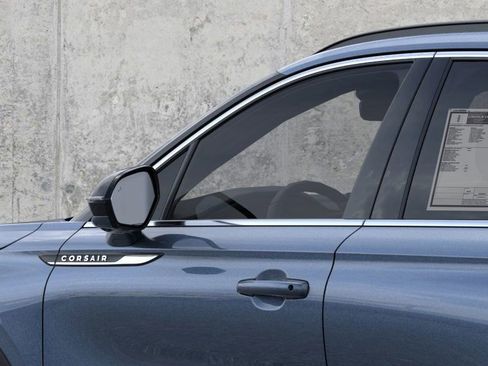 New 2026 Lincoln Corsair Premiere image 20