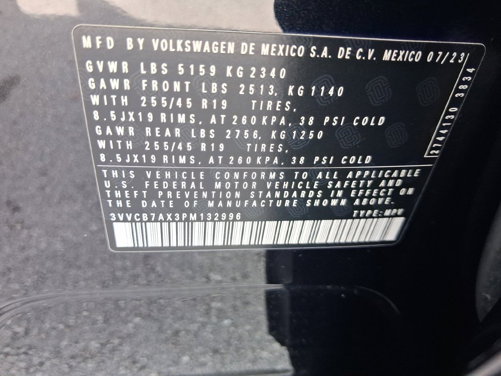 Used 2023 Volkswagen Tiguan SE R-Line FWD image 26