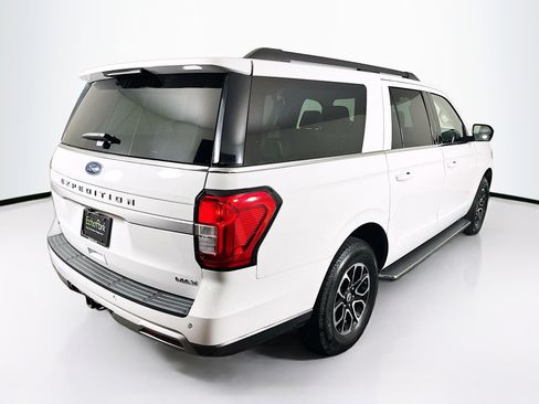 Used 2023 Ford Expedition Max XLT image 9