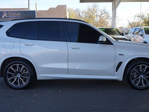 Used 2023 BMW X5 xDrive45e w/ Executive Package image 2