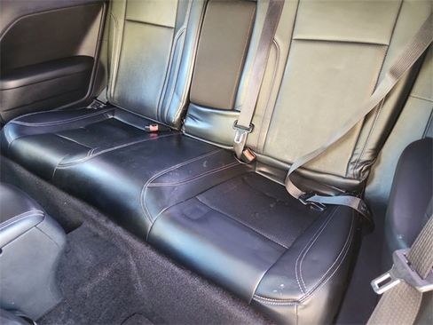 Used 2015 Dodge Challenger SXT w/ Driver Convenience Group image 22