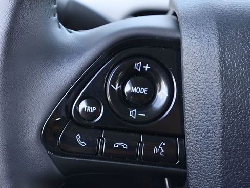 Certified 2021 Toyota Prius Limited w/ Premium Convenience Package FWD image 18
