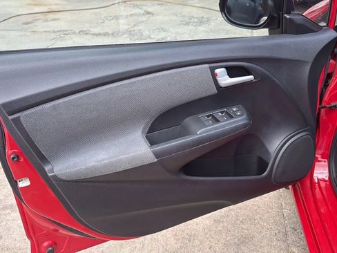 Used 2014 Honda Insight EX image 12