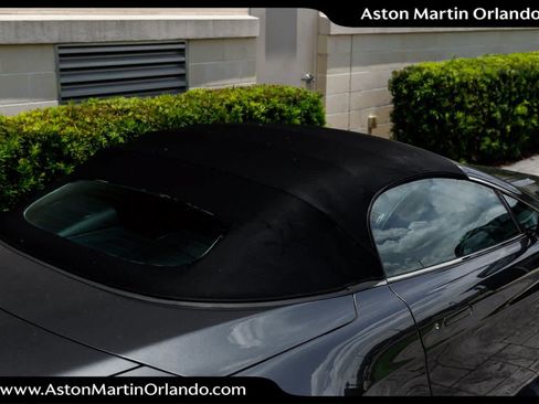 Used 2009 Aston Martin V8 Vantage Roadster RWD image 13