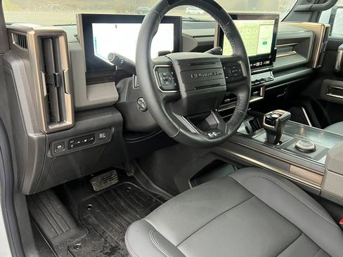 New 2025 GMC Hummer EV 2X image 20
