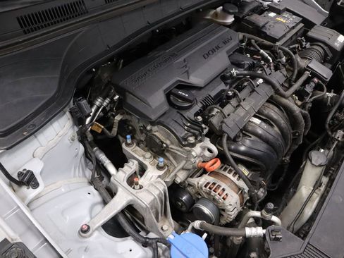 Used 2022 Hyundai Kona SEL FWD image 14